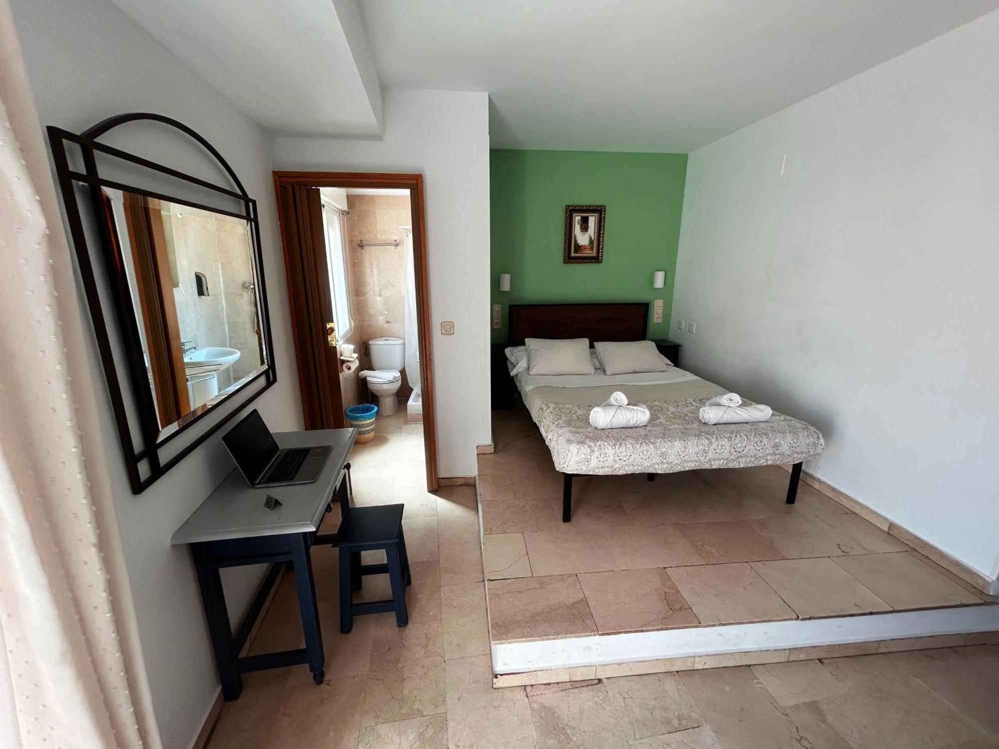Hostal El Olivo Гранада Екстер'єр фото