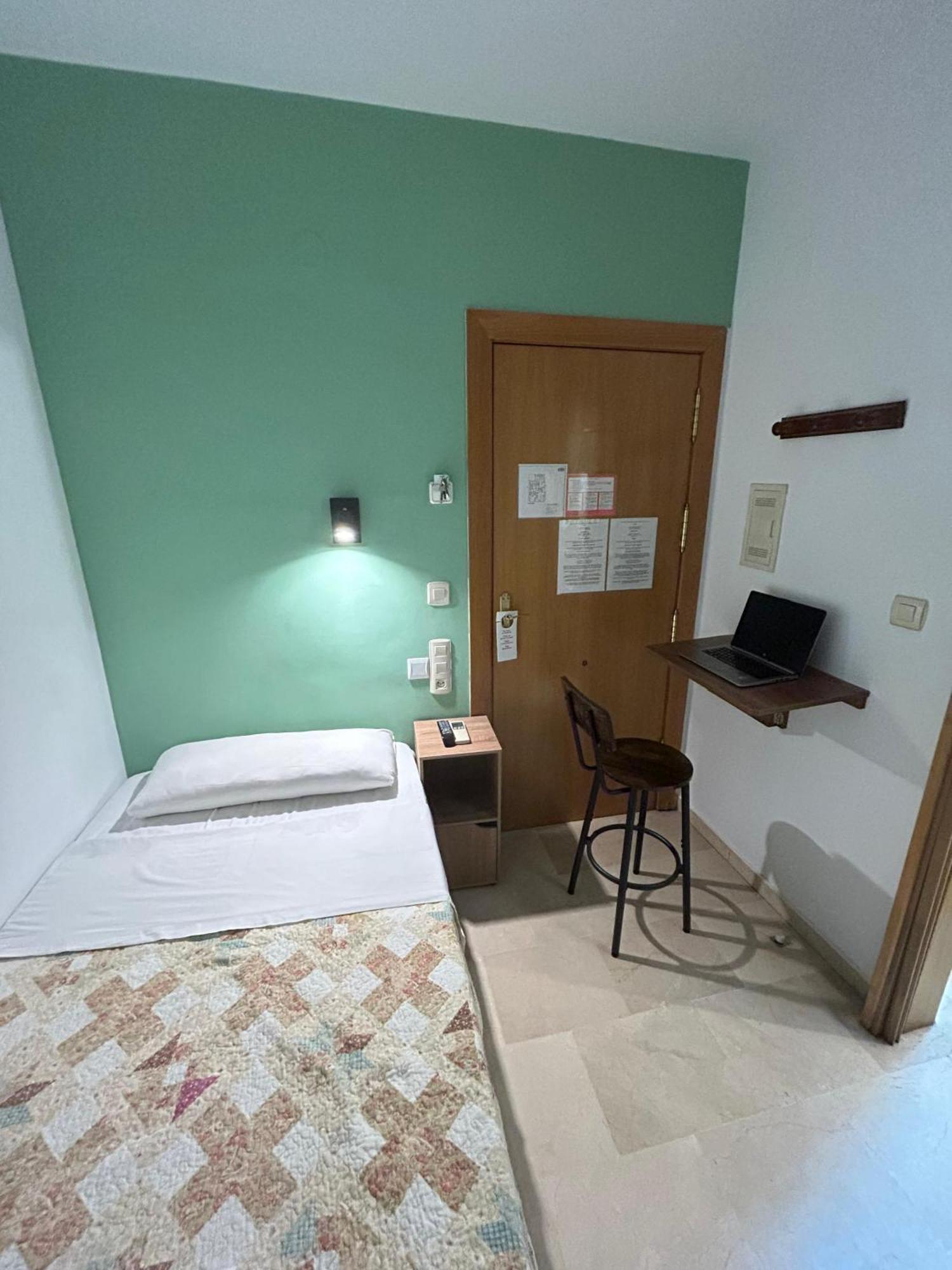 Hostal El Olivo Гранада Екстер'єр фото
