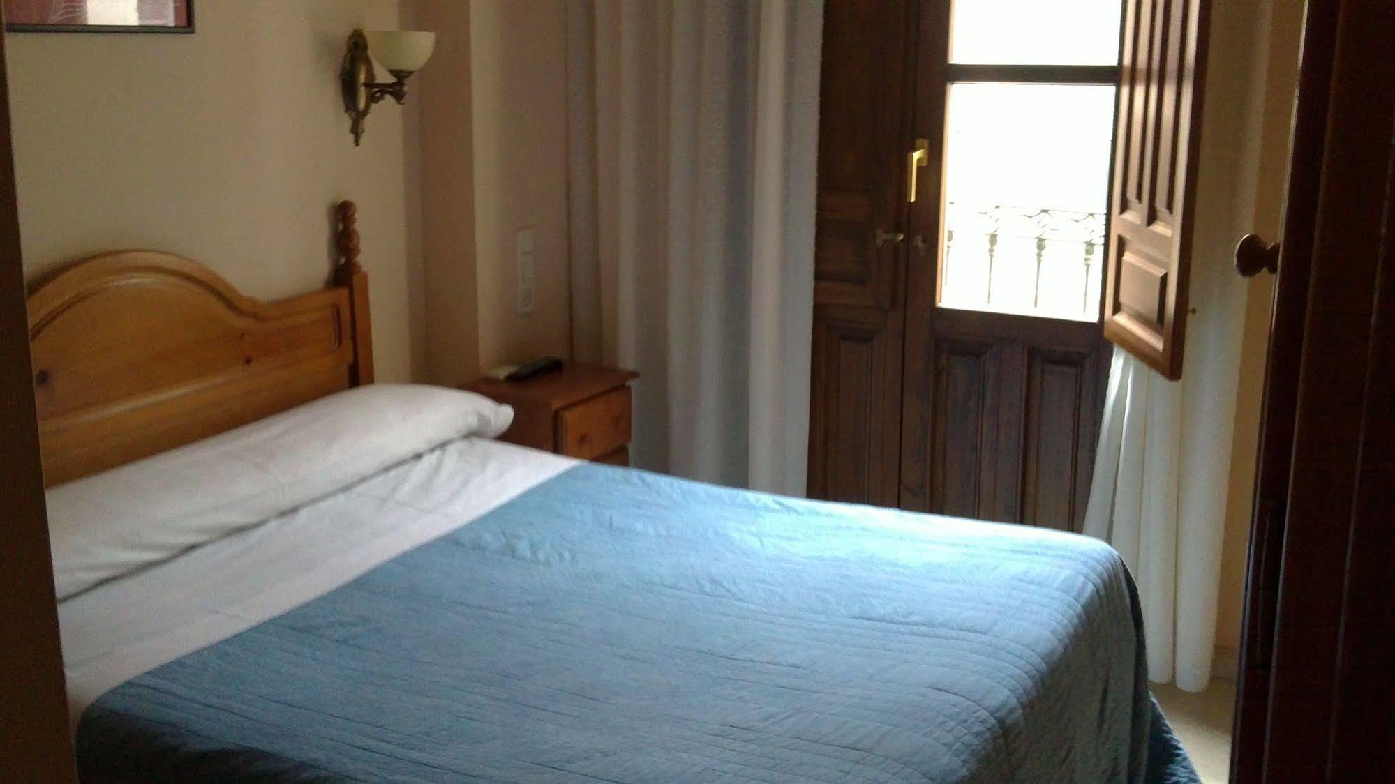 Hostal El Olivo Гранада Екстер'єр фото